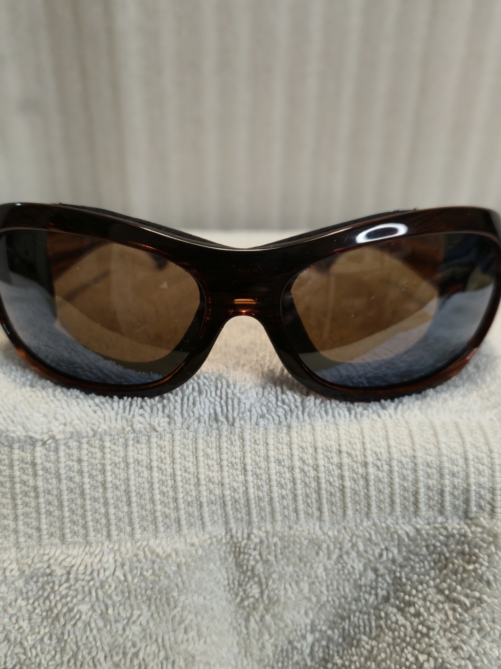 7eye by Panoptx Briza Glossy Brown Tortoise Frame Strap0483